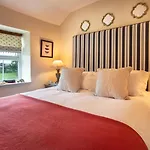 1 Bed In Oc-lcc41 *
